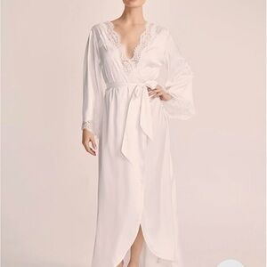 Homebodii Sian Long Robe in White